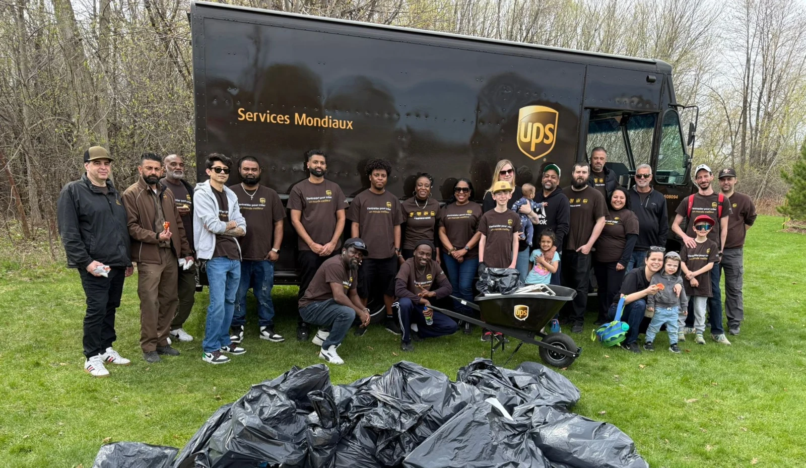 Giving back, beyond the hub. Joining UPS colleagues for a public park cleanup.